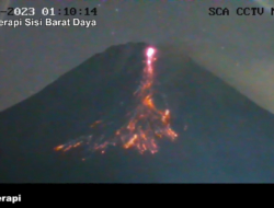 Pagi ini Gunung Merapi Kembali Keluarkan Belasan Guguran Lava Pijar